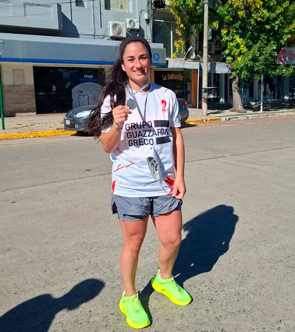 Karen Luj&aacute;n: &ldquo;La carrera fue bastante dura, pero la disfrutamos mucho&rdquo; 