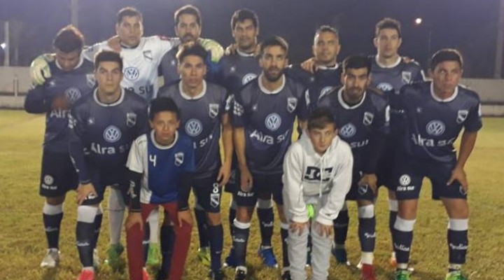 Independiente gan&oacute; bien, en un partido con un arbitraje extra&ntilde;amente complicado