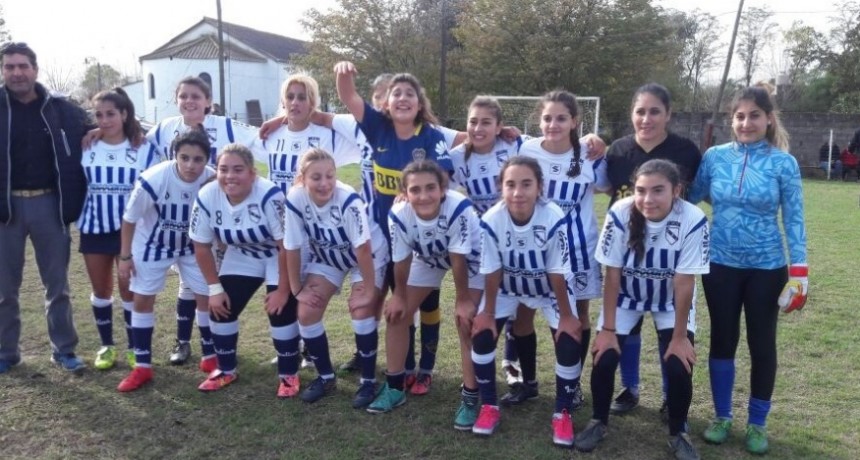 F&uacute;tbol Femenino: Las indias avanzan con alto nivel