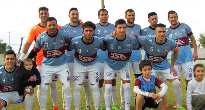 Balonpie enfrenta a Defensores del Este en un partido clave