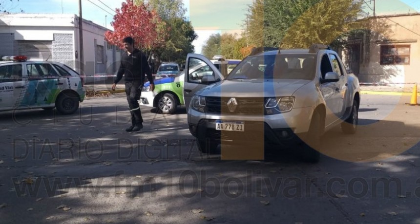 Leve colisi&oacute;n en Pellegrini y Alvear; una peat&oacute;n fue derivada al hospital por prevenci&oacute;n