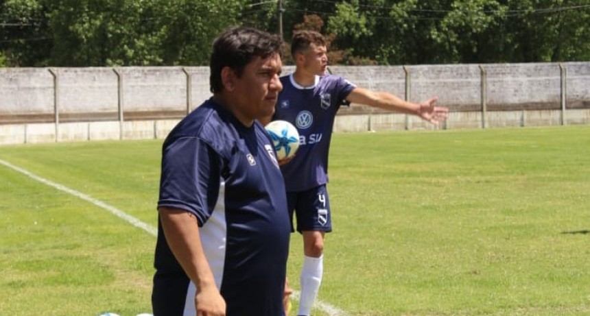 Silvio L&oacute;pez: &lsquo;Me gusta premiar al jugador que entrena y se involucra con el equipo&rsquo;