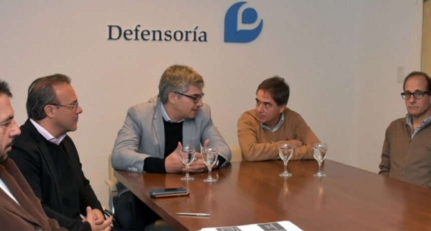 Los delegados de la Defensor&iacute;a se capacitaron con el ENARGAS