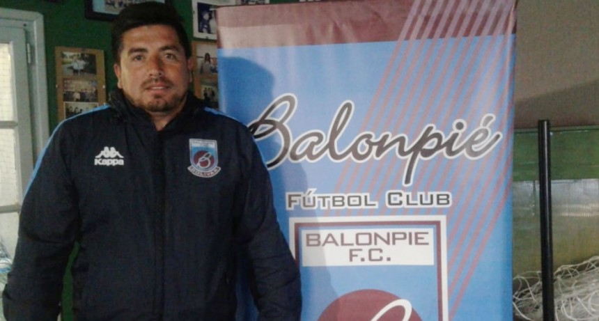 Diego Cuello: &lsquo;Estoy muy c&oacute;modo y es un lugar so&ntilde;ado el que me toca ocupar en el club&rsquo;
