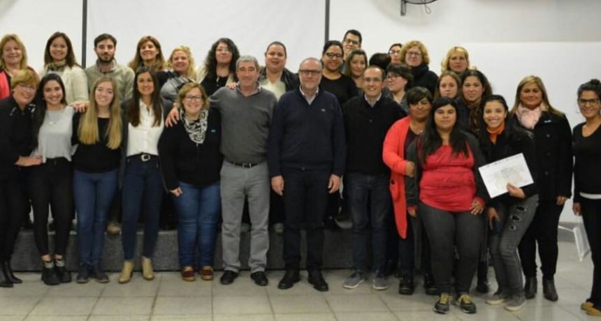 El Intendente Pisano acompa&ntilde;&oacute; la finalizaci&oacute;n del taller de Emprendedurismo