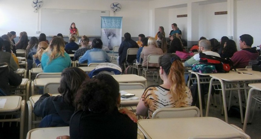 Se llev&oacute; a cabo una jornada de lactancia materna para estudiantes de enfermer&iacute;a