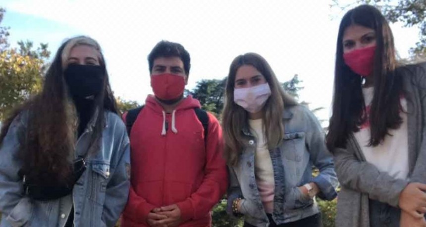 J&oacute;venes estudiantes contin&uacute;an con las campa&ntilde;as solidarias en contexto de pandemia