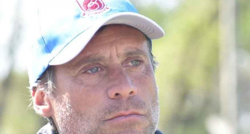 Alejandro Cainzos; &lsquo;Ser&iacute;a muy triste un a&ntilde;o completo sin futbol&rsquo;