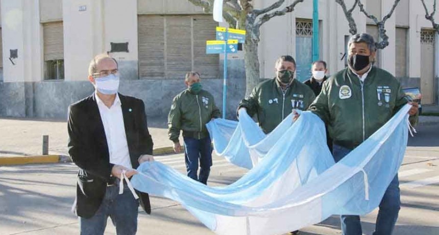 Pisano; &lsquo;Estamos haciendo honor a todos esos hombres y mujeres que un 25 de mayo decidieron iniciar esta Patria&rsquo;
