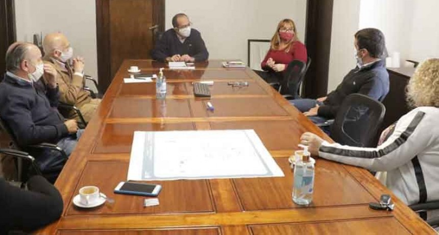 Pisano se reuni&oacute; con contadores que han sido parte de la administraci&oacute;n municipal