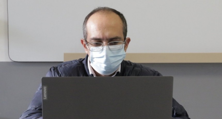 Marcos Pisano participó de manera virtual en la reunión de intendentes con el Gobernador de PBA