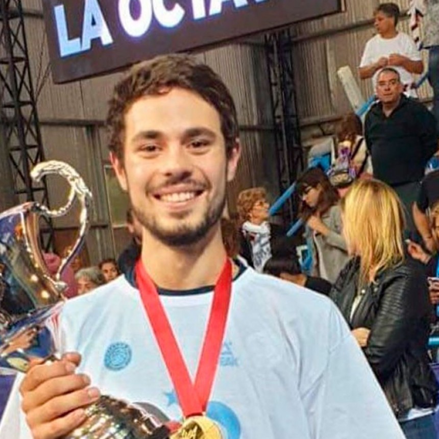 Lucas Alborch: “El vóley es algo que me ha dado las mejores experiencias de mi vida”