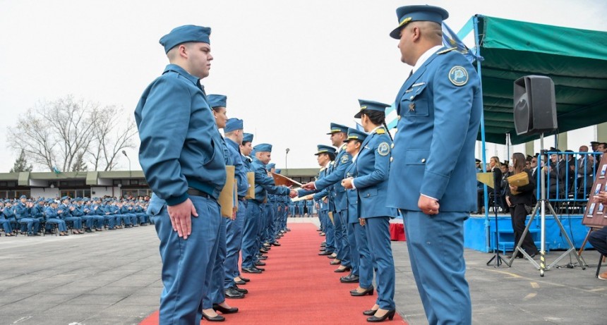 Designaron en la Provincia a 755 aspirantes como cadetes penitenciarios, 9 son de Bolívar