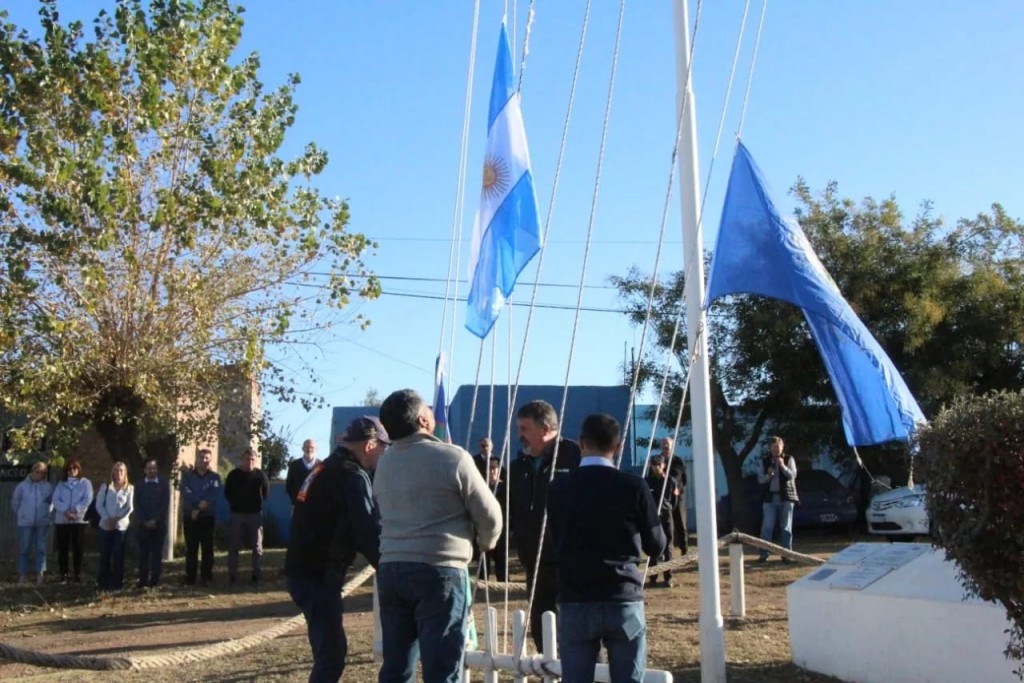 Se llevó a cabo el acto por el 41° Aniversario del Hundimiento del A. R. A . General Belgrano
