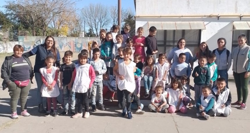 Promotoras Ambientales en las escuelas de Bolívar