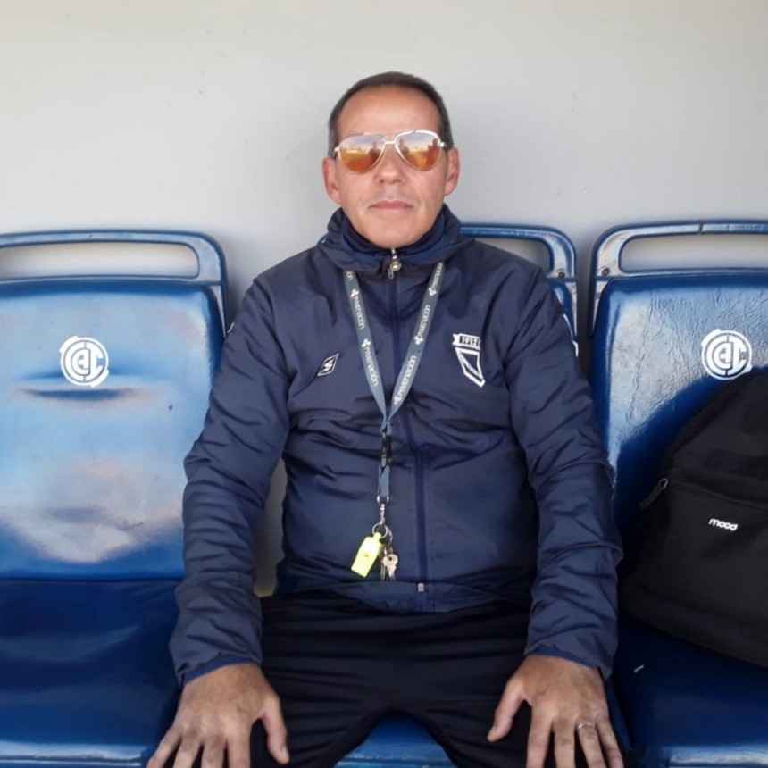 Gastón Irastorza: “Todos los partidos los planteamos de la misma manera, sabiendo cuándo podemos ir a presionar y cuándo no”