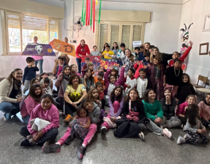 Programa Rampas Móviles “Construyendo Puentes”: estudiantes intervinieron sus rampas con un enfoque inclusivo y artístico