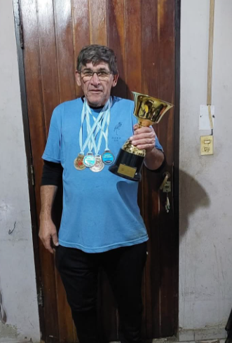  Alejandro Soler: 