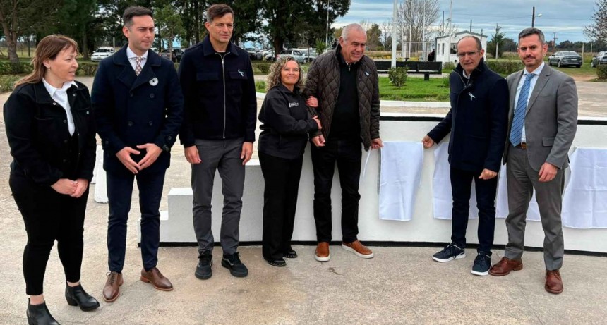 El Intendente Pisano acompañó el acto por el 20° aniversario de la Unidad n°17 de Urdampilleta