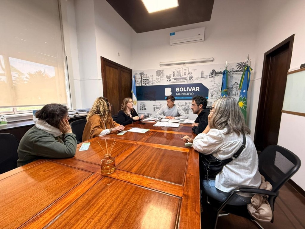 Bali Bucca entreg&oacute; aportes a las bibliotecas del Partido, y fortalece el trabajo con la red local 