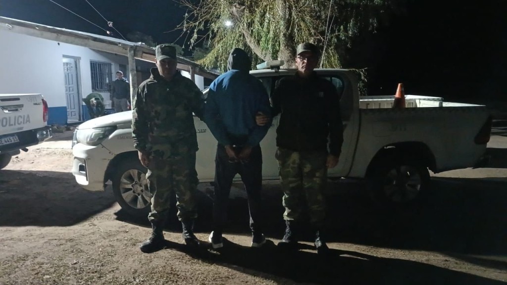 Informe Oficial Comando de Prevenci&oacute;n Rural de Bol&iacute;var: aprehendieron a una persona por el delito de &ldquo;Desobediencia&rdquo;