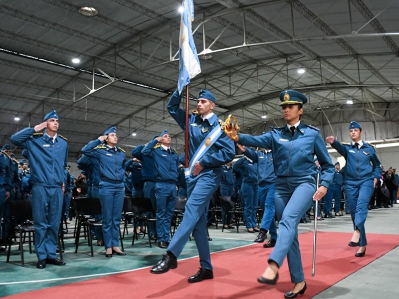 En una emotiva ceremonia 320 aspirantes pasaron a ser cadetes de primer a&ntilde;o en el Servicio Penitenciario Bonaerense