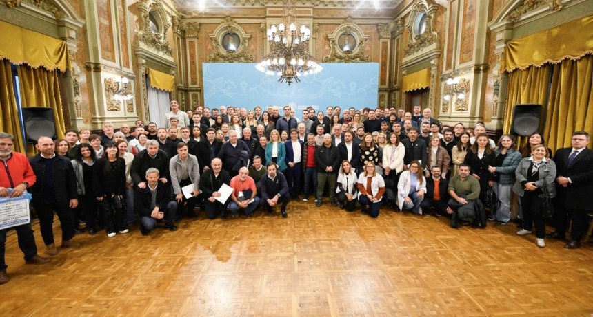 Kicillof y Kreplak se reunieron con intendentes para repudiar el ajuste el Gobierno nacional en materia de salud