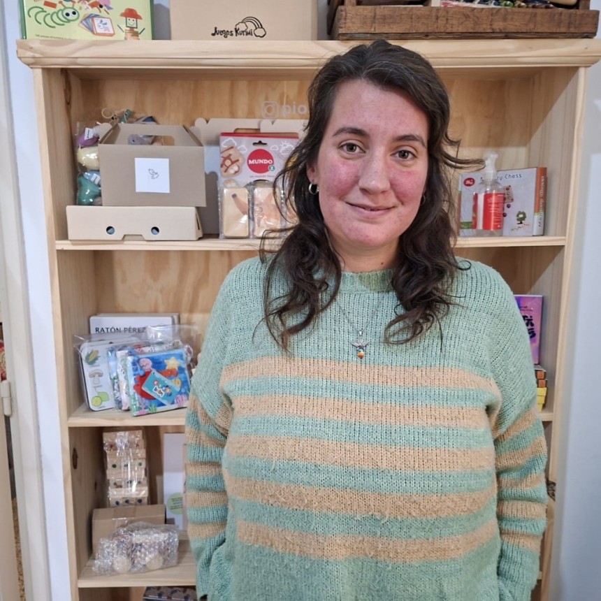 Mar&iacute;a Paz Alzueta (Terapista Ocupacional) dicta un taller para adultos y adultos mayores, que se denomina 