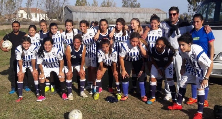 F&uacute;tbol Femenino: El equipo SUB 16 de las indias participa de los torneos bonaerenses