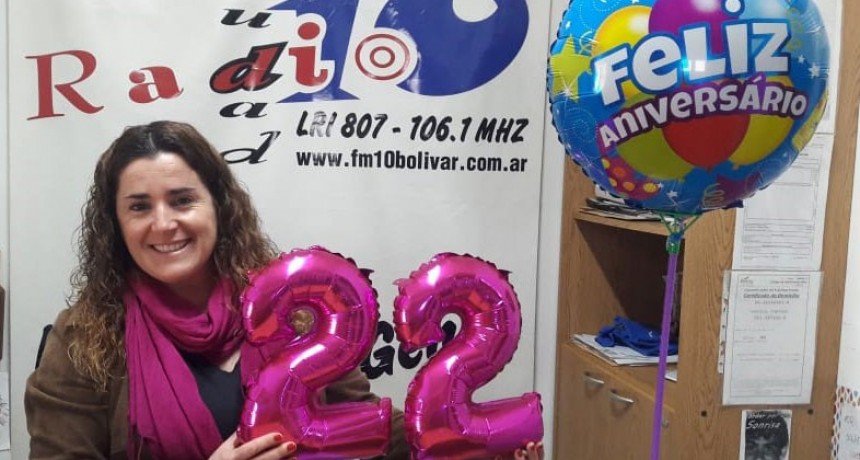 Feliz Aniversario M&oacute;vil: 22 a&ntilde;os del m&oacute;vil de Sandra Renna