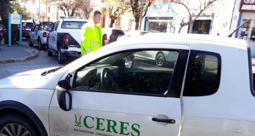 Incidente en Alvear y Mitre: Un peatón debió ser hospitalizado
