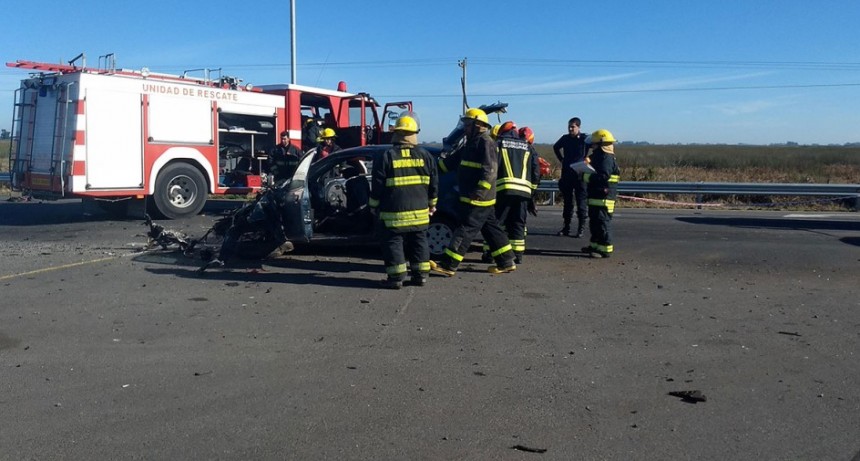 Fuerte colisi&oacute;n en Ruta 65 y acceso a Dudignac