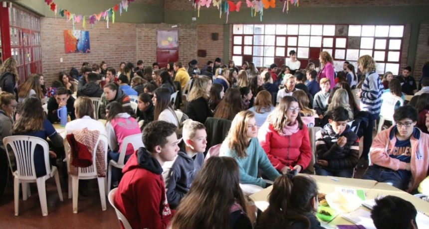 La Municipalidad participa del Parlamento Juvenil 2019