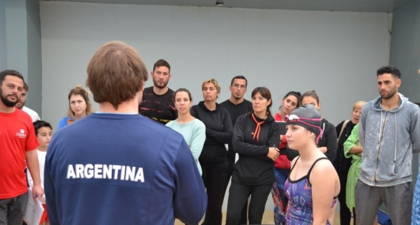 Nataci&oacute;n Adaptada en el Natatorio Municipal Lamarque
