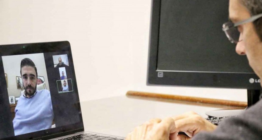 El intendente Marcos Pisano mantuvo este mi&eacute;rcoles una videoconferencia con su par de Olavarr&iacute;a Ezequiel Galli