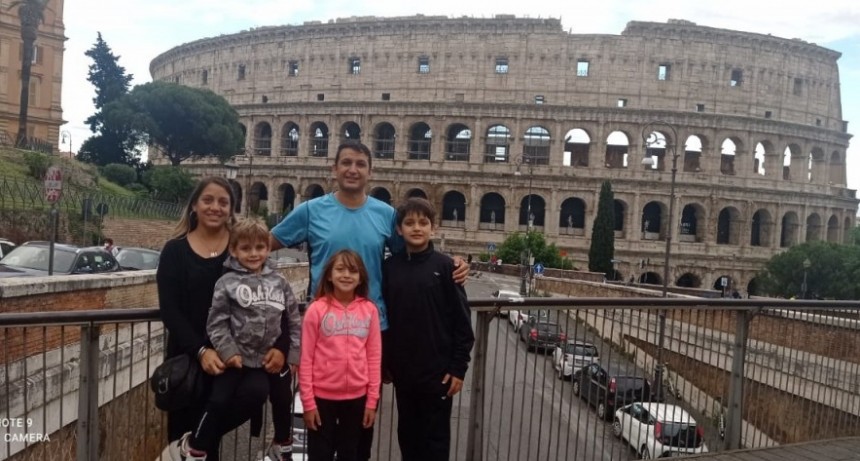 Paola Villacorta: “No lo podemos creer, la gente acá se preocupa por nosotros, incluso la Policía ha venido a ver si estamos bien o si necesitamos algo”