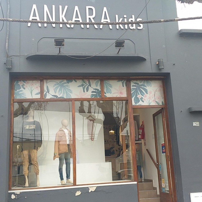 Un comercio de Bolívar fue víctima de vandalismo: 