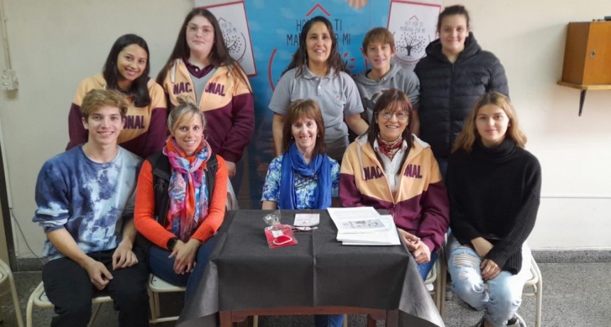 Día Mundial del Donante de Sangre: Hablamos en FM 10 con la doctora Adriana L’hoste y  Ana Capaz sobre la colecta que preparan para el 24 de junio en el Colegio Nacional