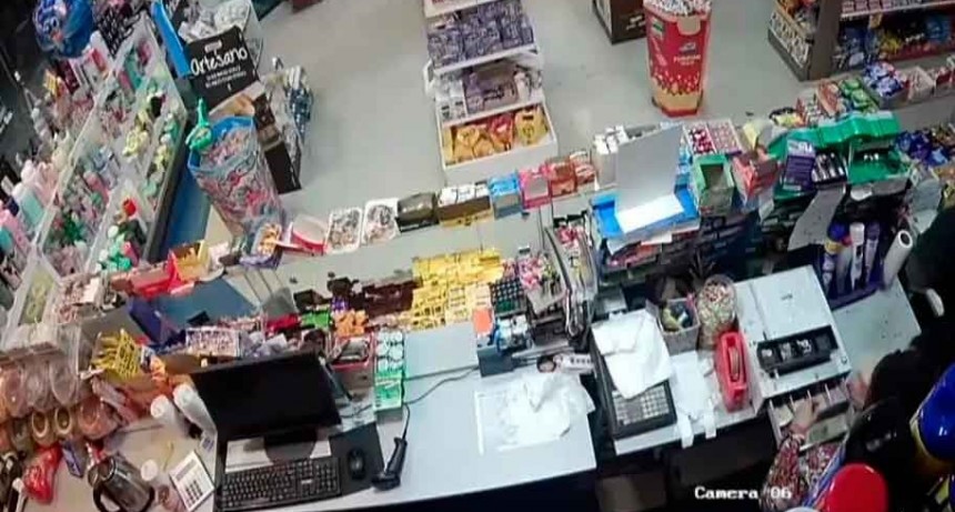 Olavarría: Un delincuente robó dos comercios en minutos y se llevó cerca de 50 mil pesos