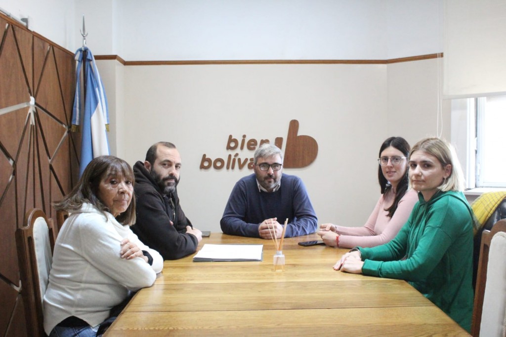 El Municipio  y el Honorable Concejo Deliberante, trabajan junto al Consejo de Arbolado Público de Bolívar