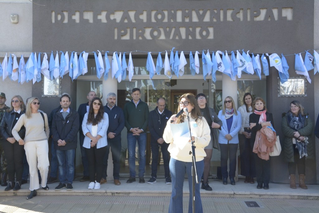 Día de la Bandera: Pisano encabezó el acto central en Pirovano