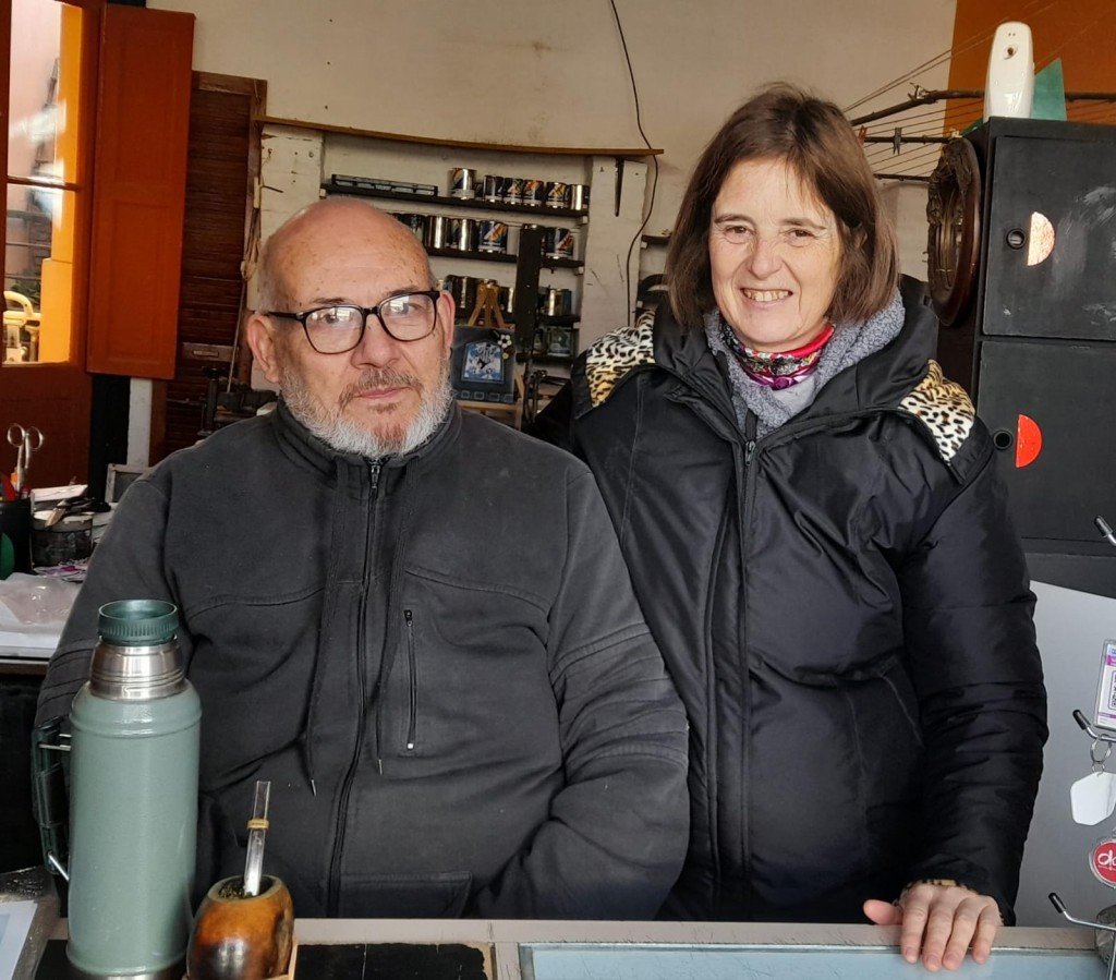 Hogar San Francisco de Asís: El trabajo incansable del comedor, la feria de ropa, los dormis de uso temporal y la ayuda escolar para niños de las familias