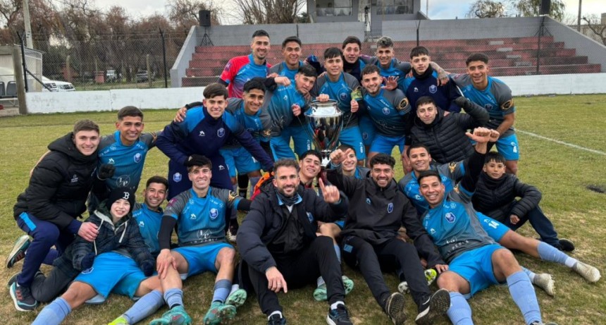 Balonpie ganó 3 a 1 pero no le alcanzó, Ciudad de Bolívar se coronó campeón del Torneo Interligas 2025 y FM 10 habló con los jugadores campeones