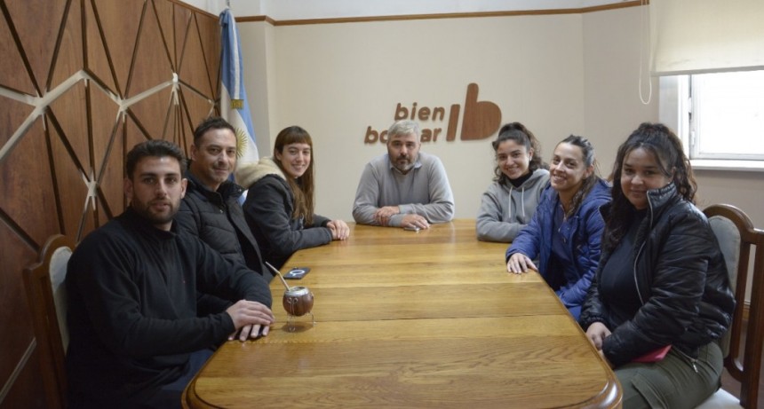 El Municipio acompaña y les augura el mayor éxito a las bolivarenses convocadas al Campeonato Argentino de Handball, que comienza este lunes en San Juan
