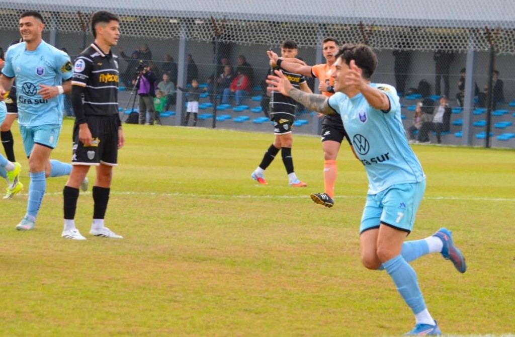Club Ciudad de Bol&iacute;var cay&oacute; ante la visita de Estudiantes de Buenos Aires y cerr&oacute; la primera rueda del campeonato