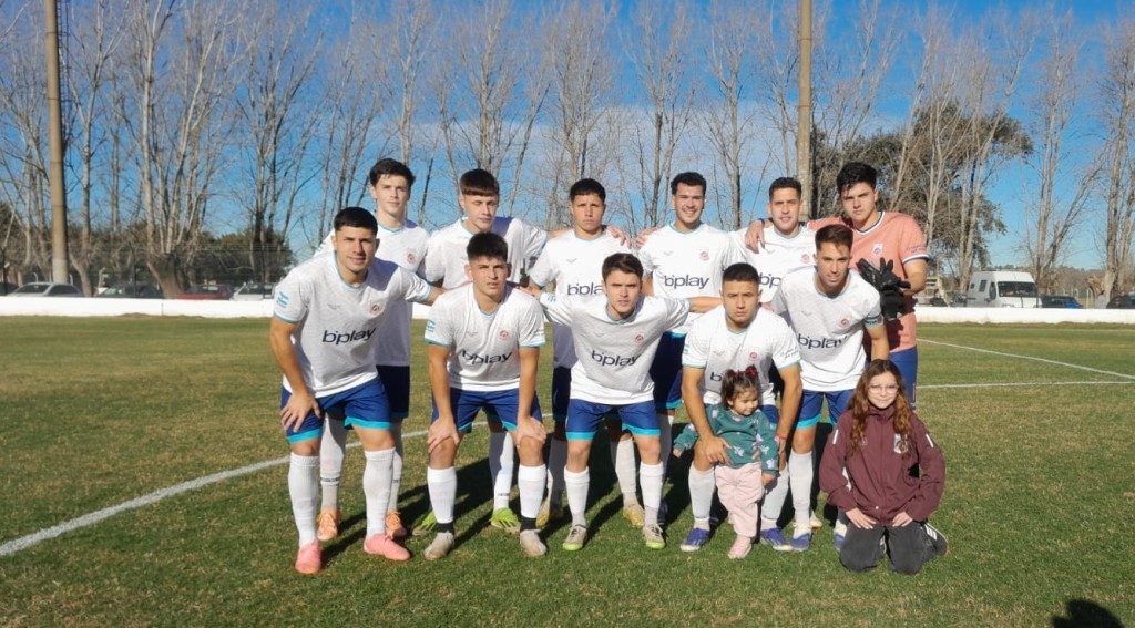 Balonpi&eacute; cay&oacute; ante Racing y finaliz&oacute; su participaci&oacute;n en el Torneo Interligas 