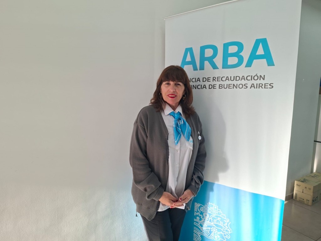 Alicia Lebrero cumple 40 a&ntilde;os en ARBA y este viernes es el &uacute;ltimo d&iacute;a de trabajo, finalmente llega su jubilaci&oacute;n tan esperada