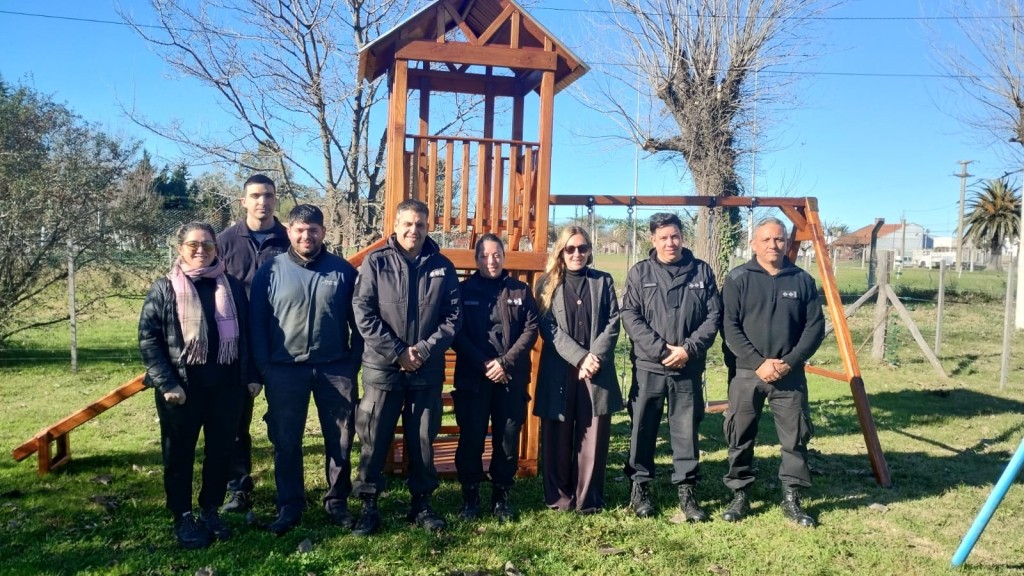En la c&aacute;rcel de Urdampilleta fabricaron juegos de madera, para el hogar de ni&ntilde;os "Mi Casita" donde residen ni&ntilde;as y adolescentes 