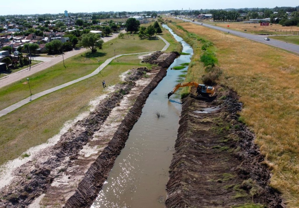 Municipio: Plan H&iacute;drico Urbano y Periurbano: avanza la mejora integral de canales y desag&uuml;es 
