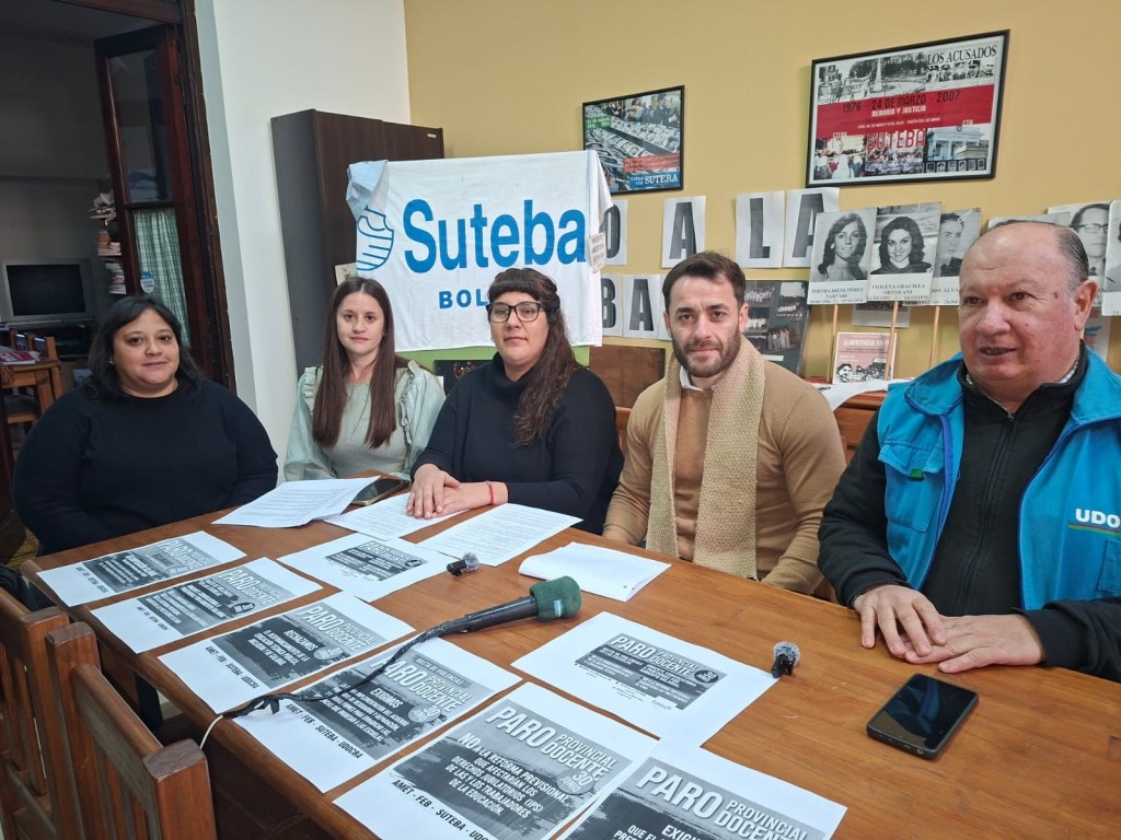 Gremios docentes fundamentaron la medida de fuerza que se impuso para este martes: m&aacute;s seguridad en las escuelas ante los hechos de violencia, mejoras salariales en partitarias, no a la recarga laboral y reforma previsional